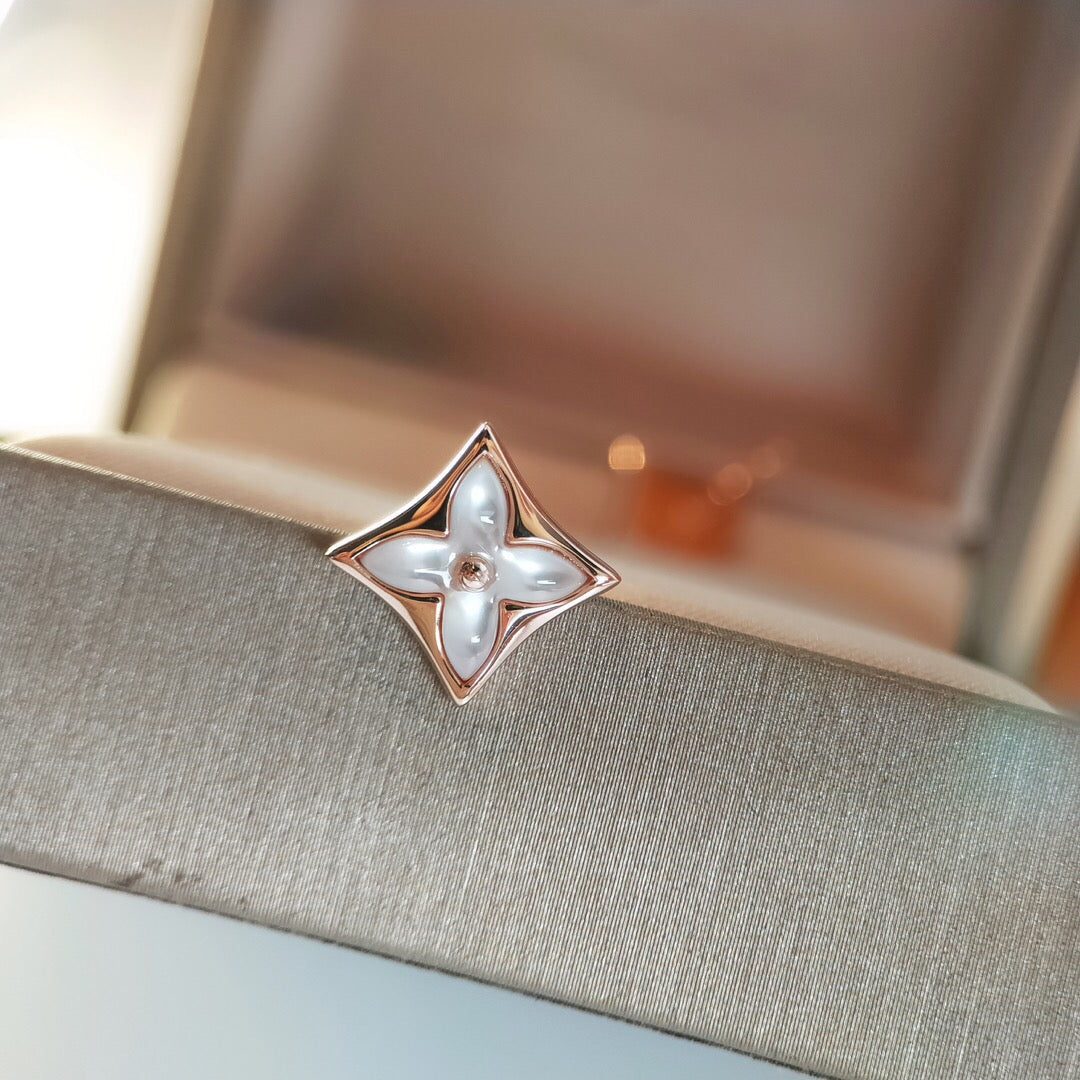 [Am jewelry]STAR MOP PINK GOLD EARRINGS