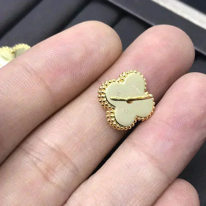 [Am jewelry]CLOVER MINI 9.5MM LASER EARRINGS