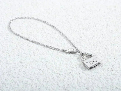 [Am jewelry]AMULETTE PEDANT SILVER NECKLACE