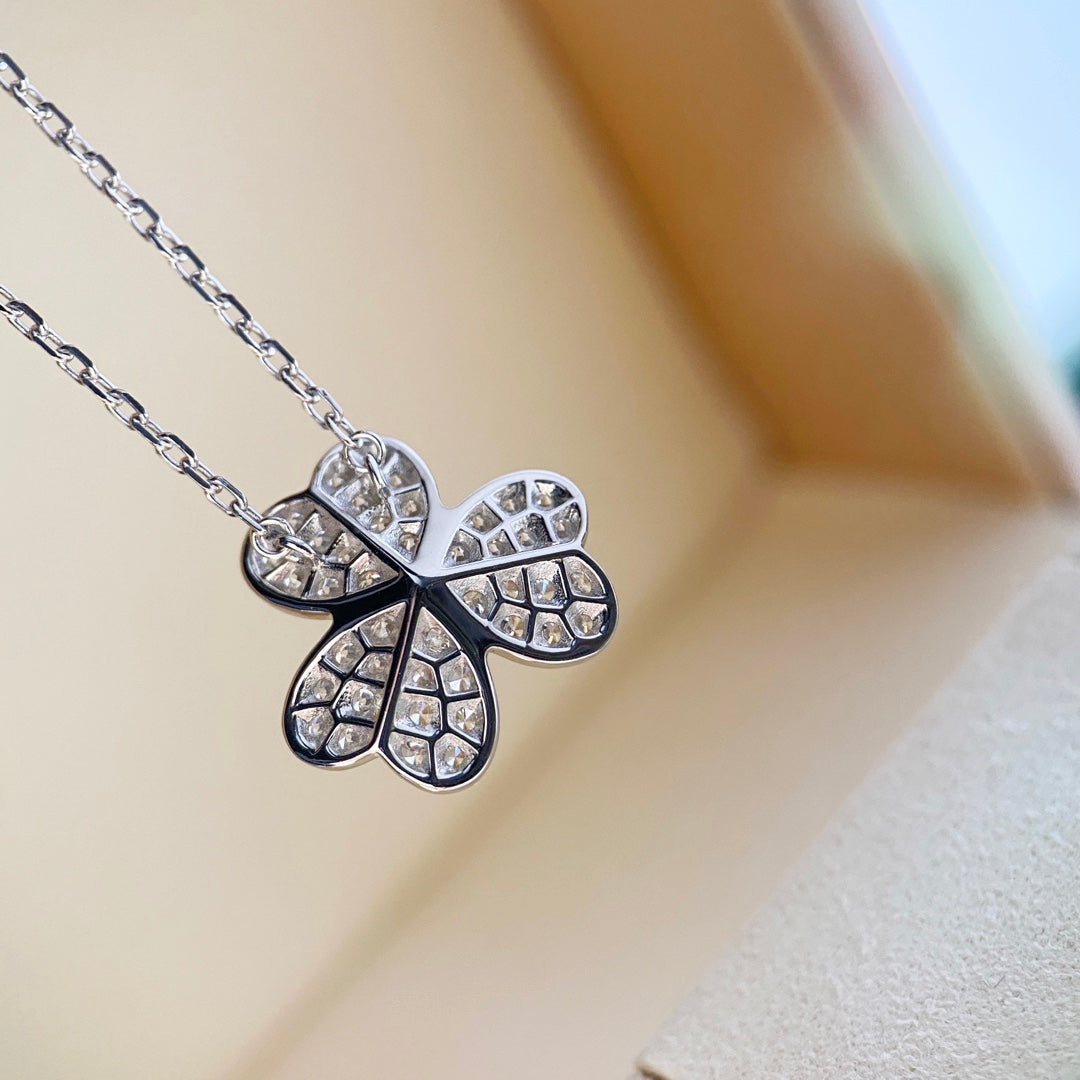 [Am jewelry]CLOVER DIAMOND NECKLACE SILVER