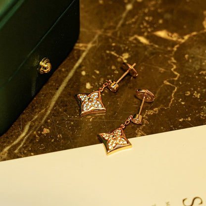 [Am jewelry]STAR DIAMONDS EARRINGS GOLD