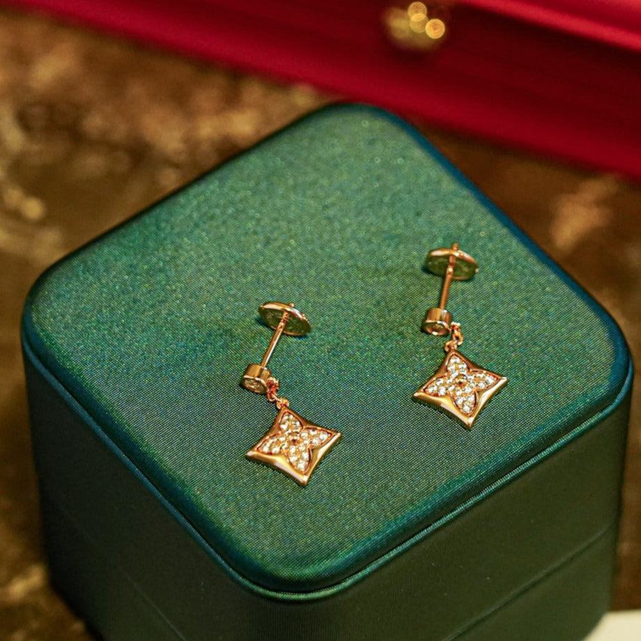 [Am jewelry]STAR DIAMONDS EARRINGS GOLD