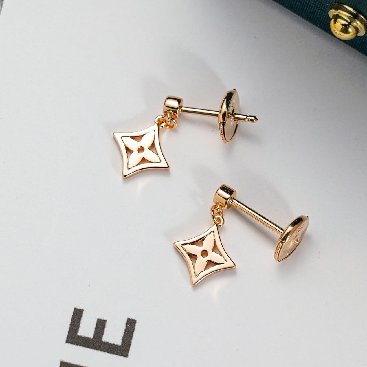 [Am jewelry]STAR EARRINGS GOLD