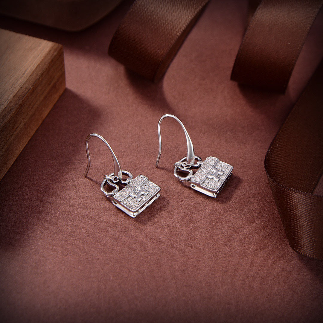 [Am jewelry]KELLY DIAMOND EARRINGS