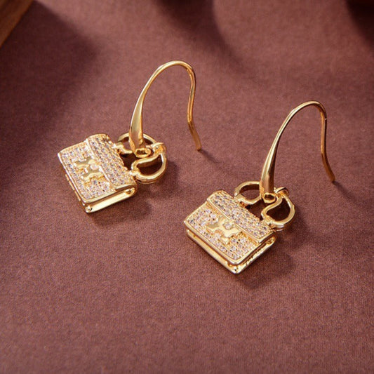 [Am jewelry]KELLY DIAMOND EARRINGS