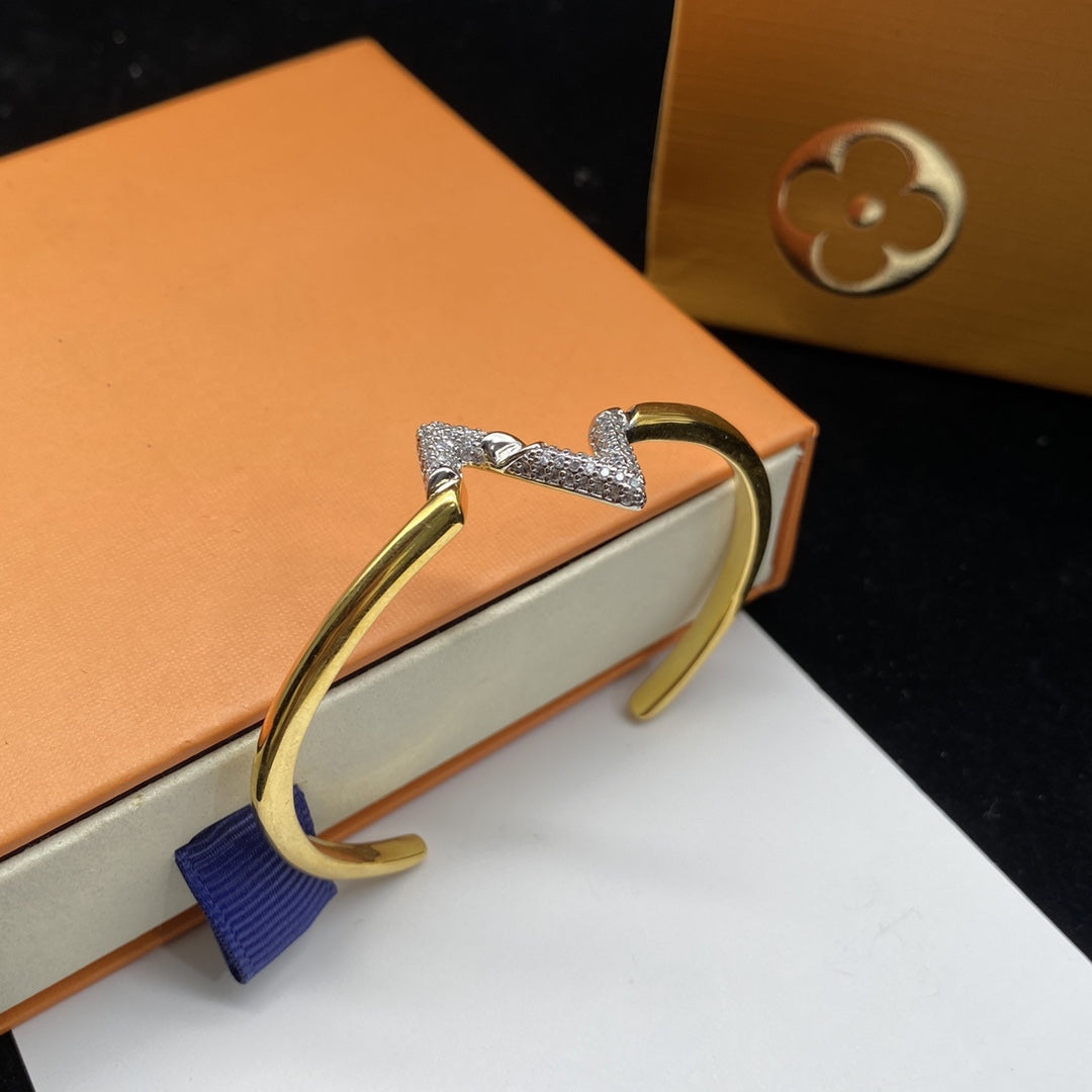 [Am jewelry]VOLTE UPSITE DOWN DIAMOND GOLD OPEN BRACELET