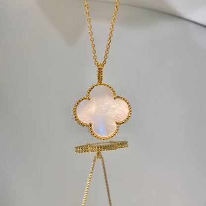 [Am jewelry]CLOVER 25MM MOP LARGE PENDANT NECKLACE