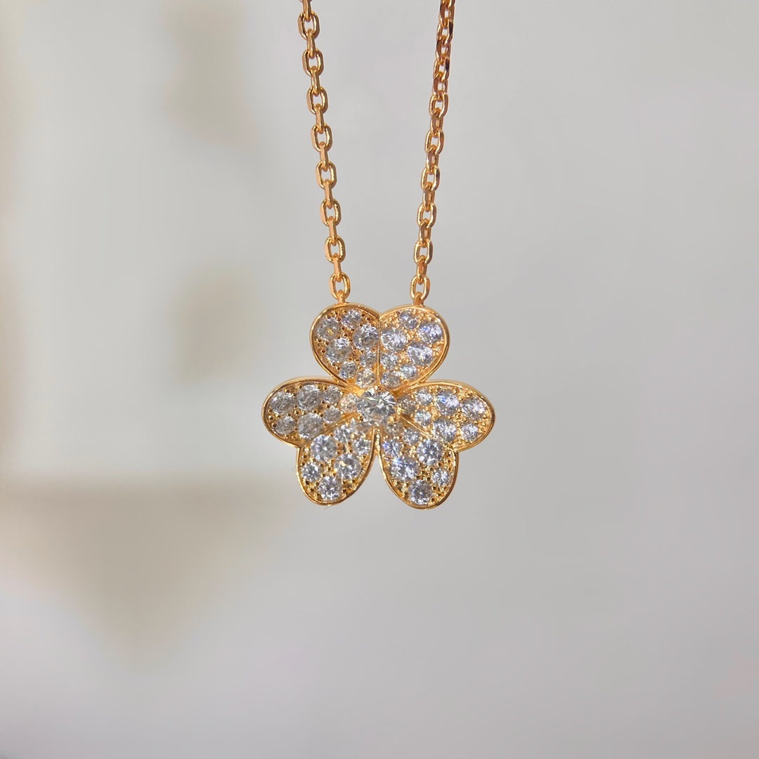 [Am jewelry]FLOWER DIAMOND NECKLACE