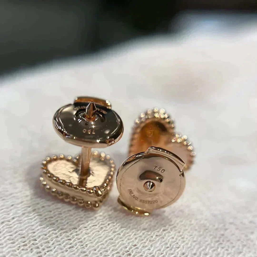 [Am jewelry]HEART CARNELIAN STUD EARRINGS