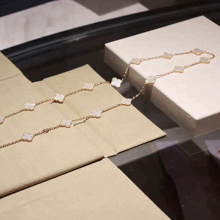 [Am jewelry]CLOVER 20 MOTIFS WHITE MOP NECKLACE