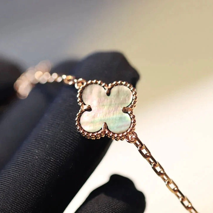 [Am jewelry]CLOVER 20 MOTIFS DARK MOP DIAMOND  NECKLACE