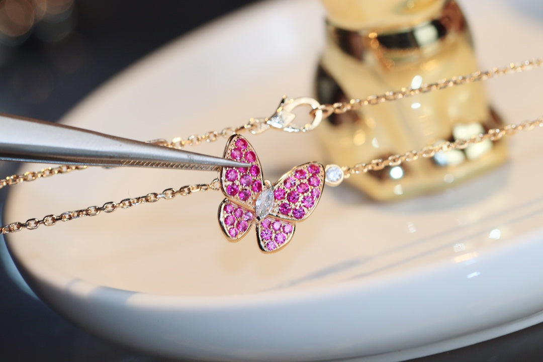 [Am jewelry]BUTTERFLY RED DIAMOND ROSE GOLD NECKLACE