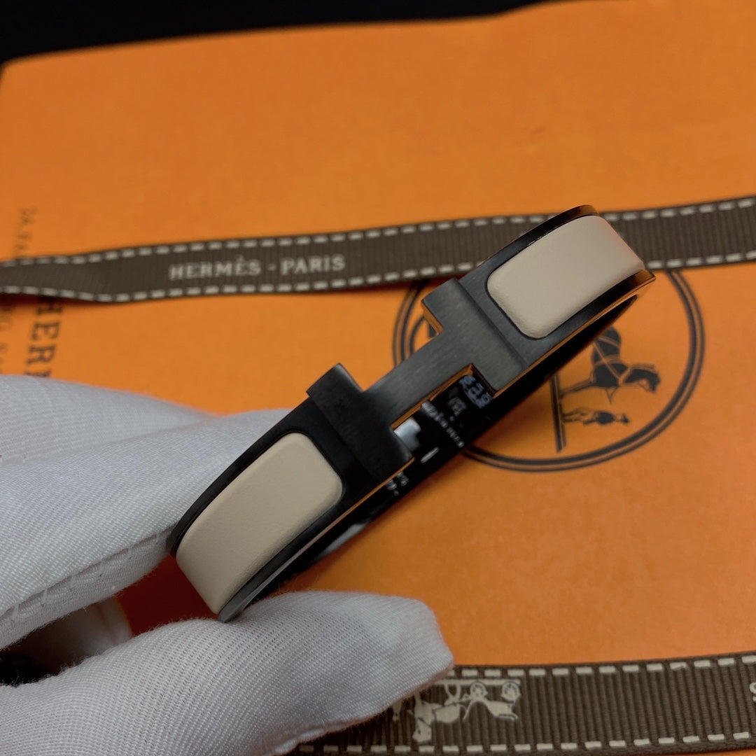 [Am jewelry]H BRACELET 12MM BLACK BEIGE CERAMIC