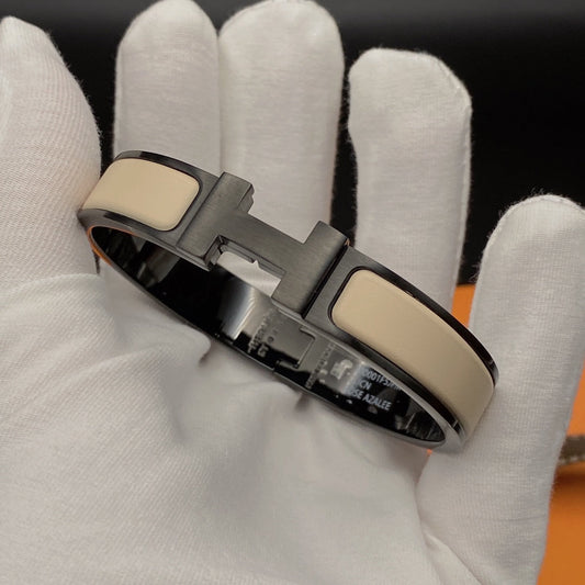 [Am jewelry]H BRACELET 12MM BLACK BEIGE CERAMIC