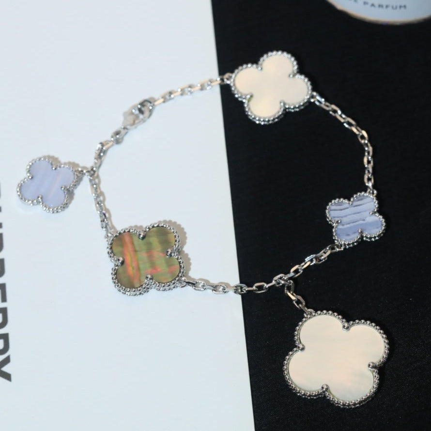[Am jewelry]CLOVER BRACELET 5 MOTIFS MOP CHALCEDONY SILVER