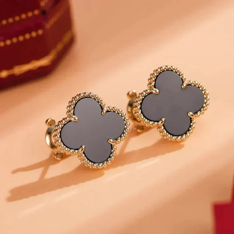 [Am jewelry]CLOVER MEDIUM 1 MOTIFS  ONYX STUD EARRINGS