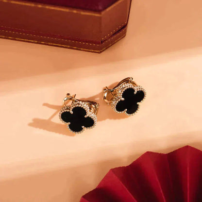 [Am jewelry]CLOVER MEDIUM 1 MOTIFS  ONYX STUD EARRINGS