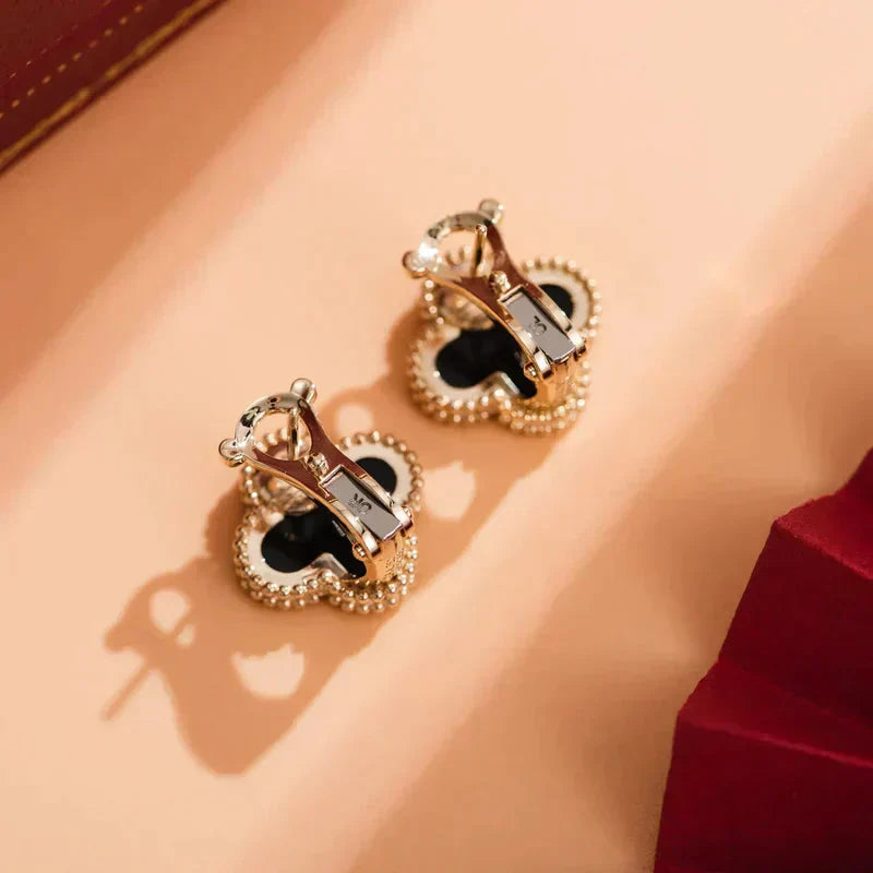 [Am jewelry]CLOVER MEDIUM 1 MOTIFS  ONYX STUD EARRINGS