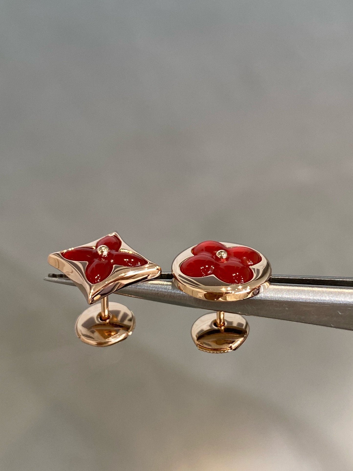 [Am jewelry]STAR AND SUN PINK GOLD CARNELIAN STUD EARRINGS