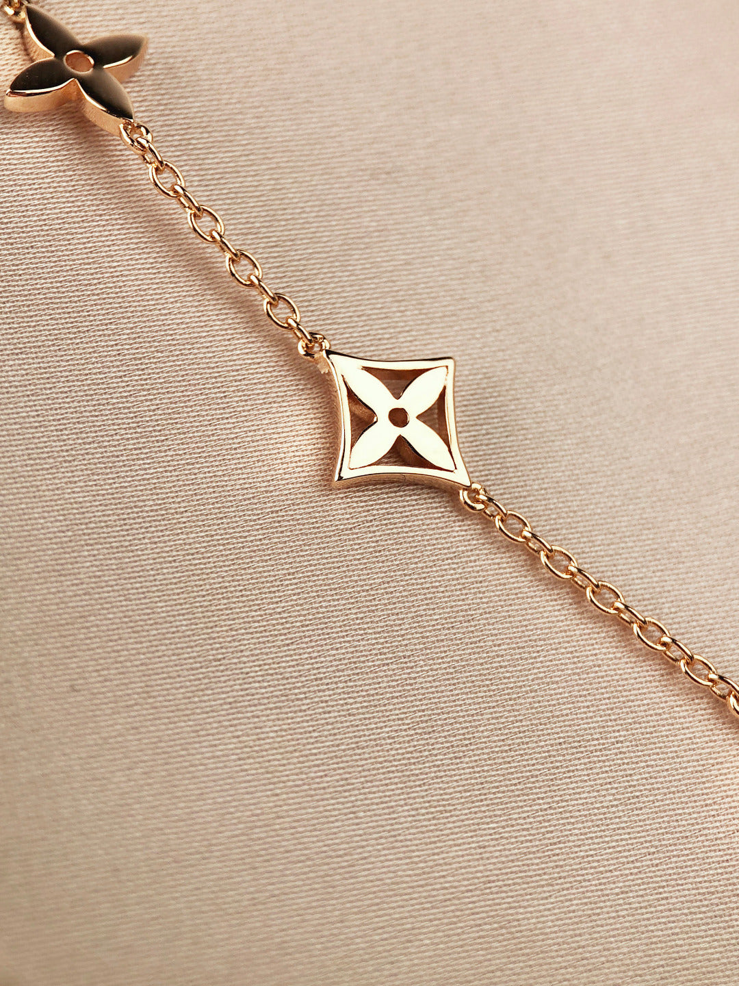 [Am jewelry]STAR AND SUN 7 MOTIFS GOLD BRACELET