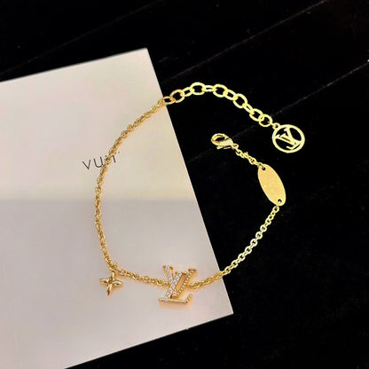 [Am jewelry]LOGO STAR MOTIF GOLD BRACELET