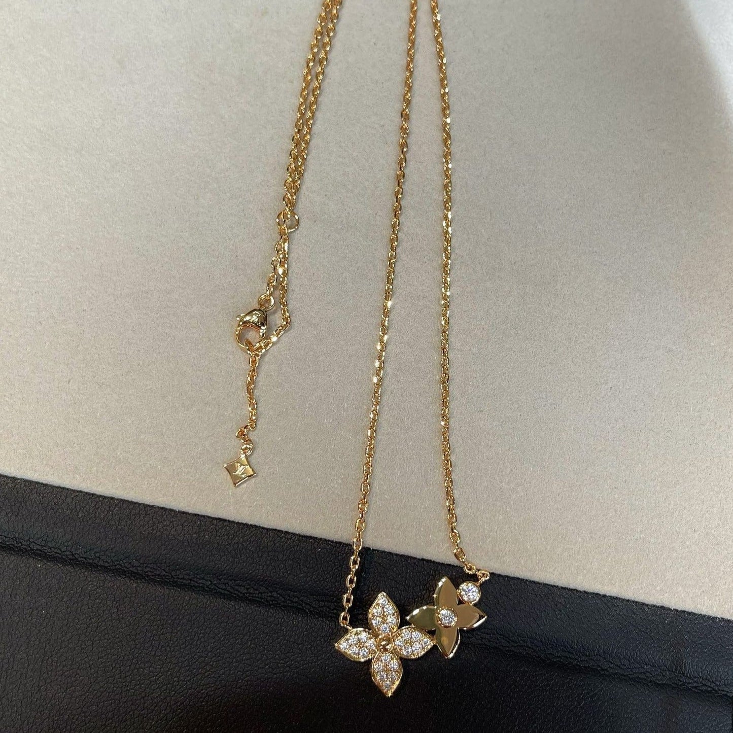 [Am jewelry]STAR BLOSSOM NECKLACE PINK GOLD DIAMONDS