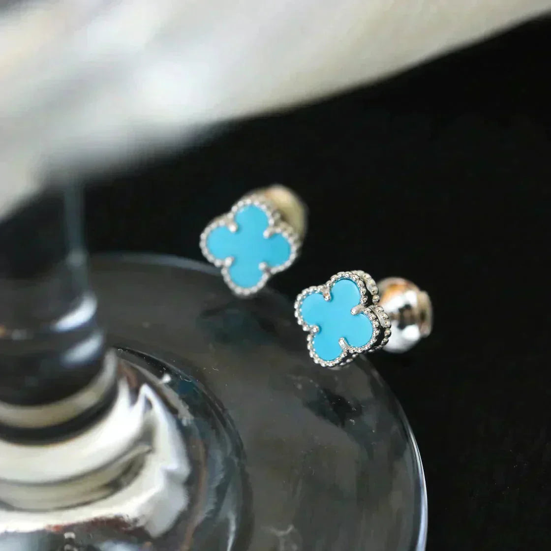 [Am jewelry]CLOVER MINI TUROUOISE SILVER STUD EARRINGS
