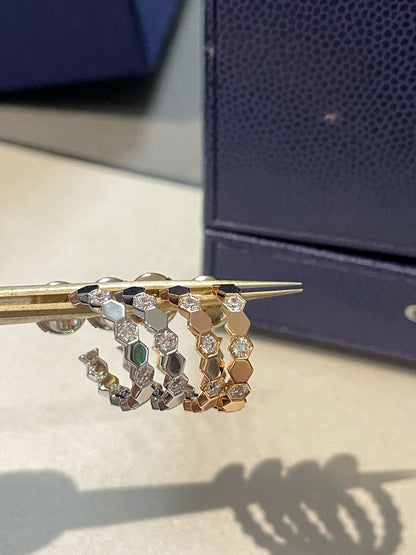 [Am jewelry]Hollow Design Four-Leaf Clover Flower Shape Ring
