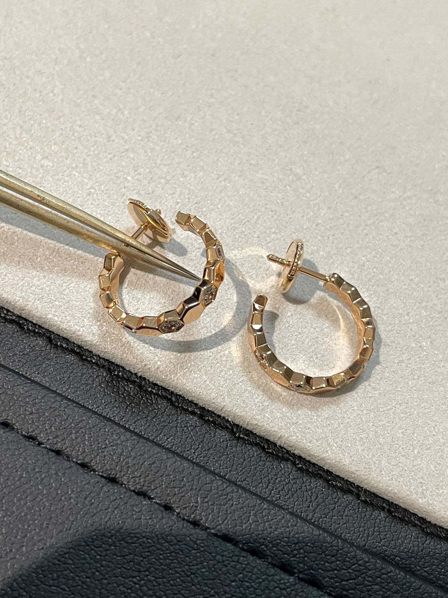 [Am jewelry]Hollow Design Four-Leaf Clover Flower Shape Ring