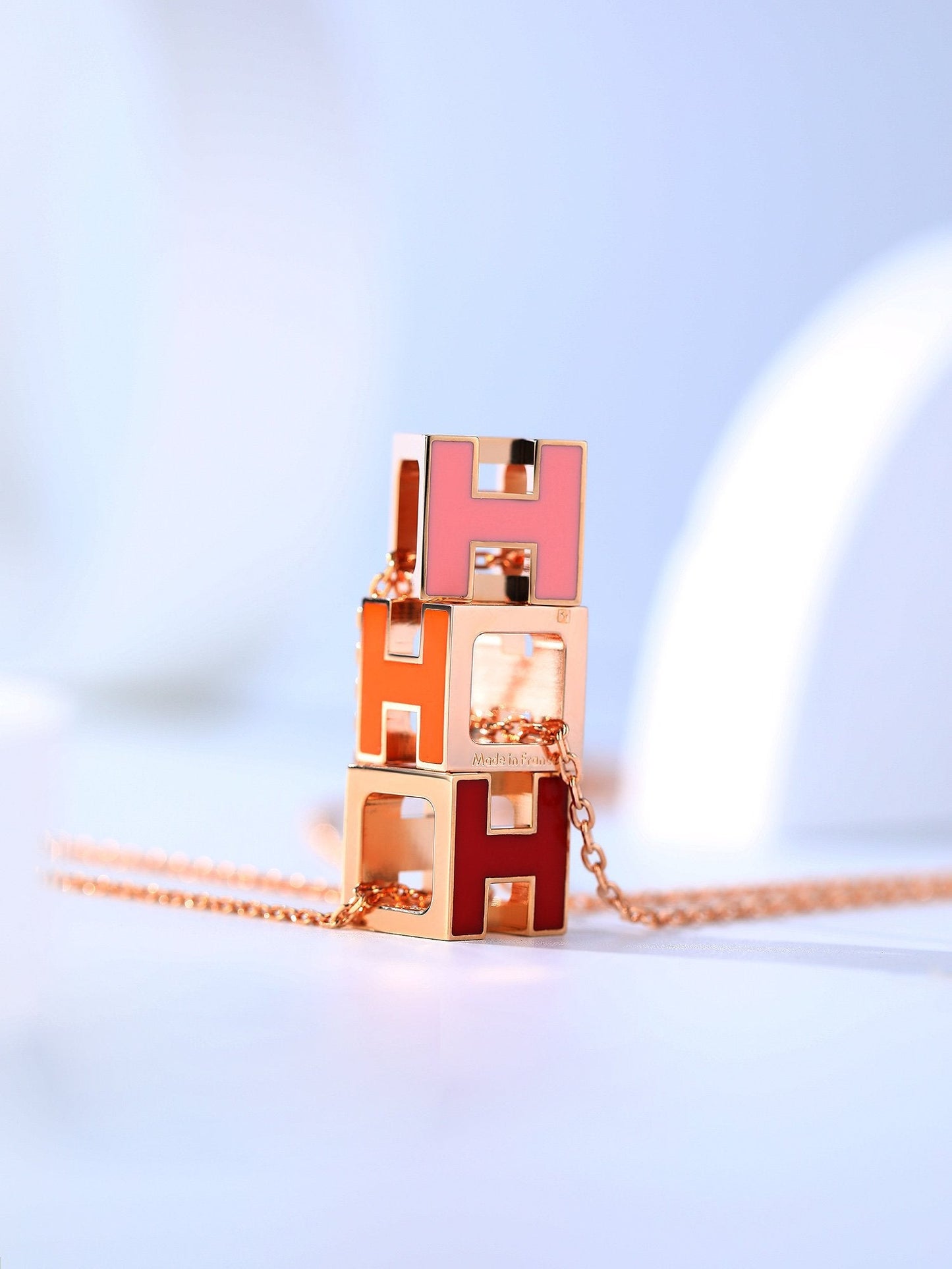 [Am jewelry]H CAGE PINK GOLD NECKLACE