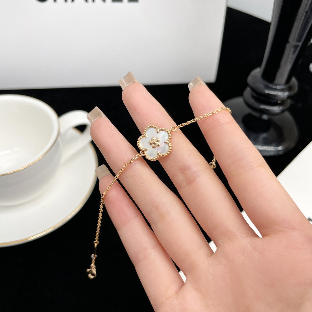 [Am jewelry]LUCKY SPRING ROSE GOLD MOP BRACELET