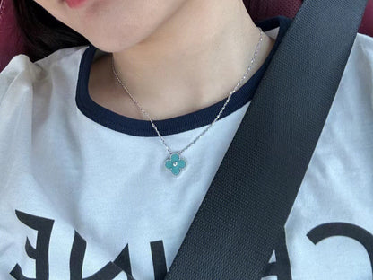 [Am jewelry]CLOVER 1 DIAMOND LIGHT BLUE SILVER NECKLACE