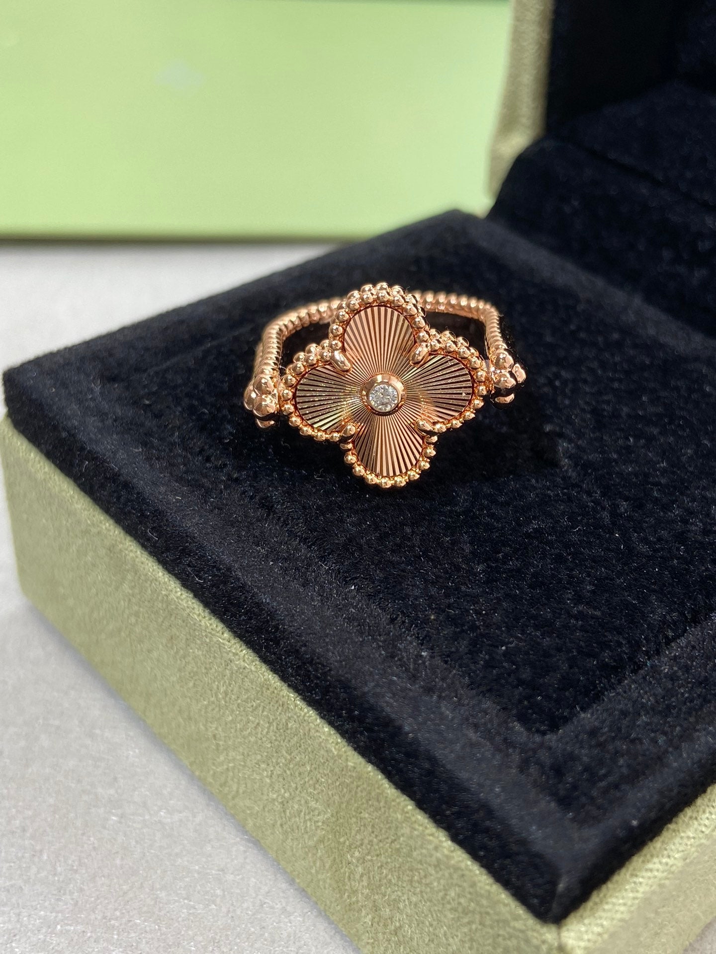 [Am jewelry]CLOVER RIVERSIBLE PINK GOLD RING