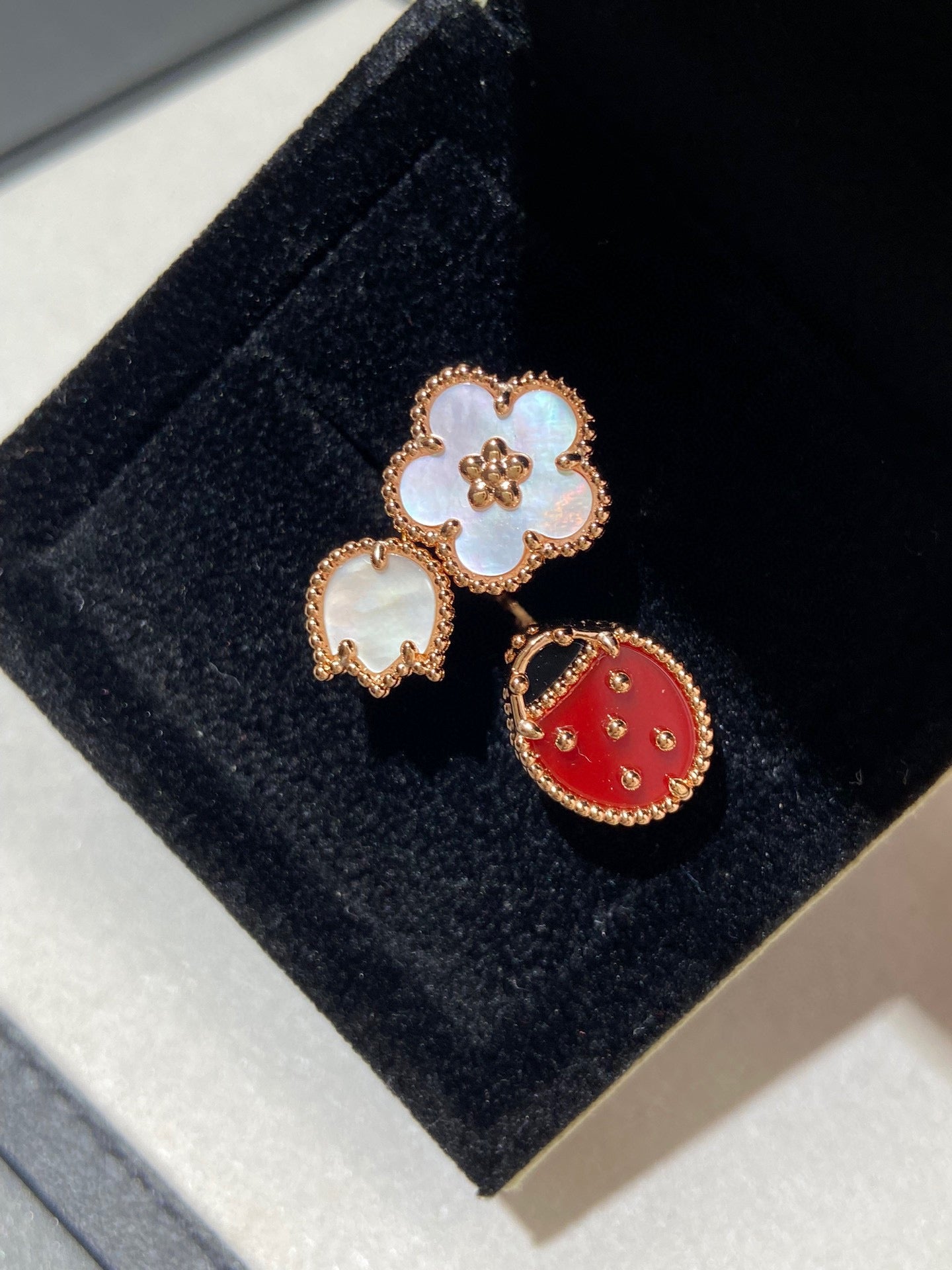 [Am jewelry]LUCKY 3 MOTIF ROSE GOLD RING