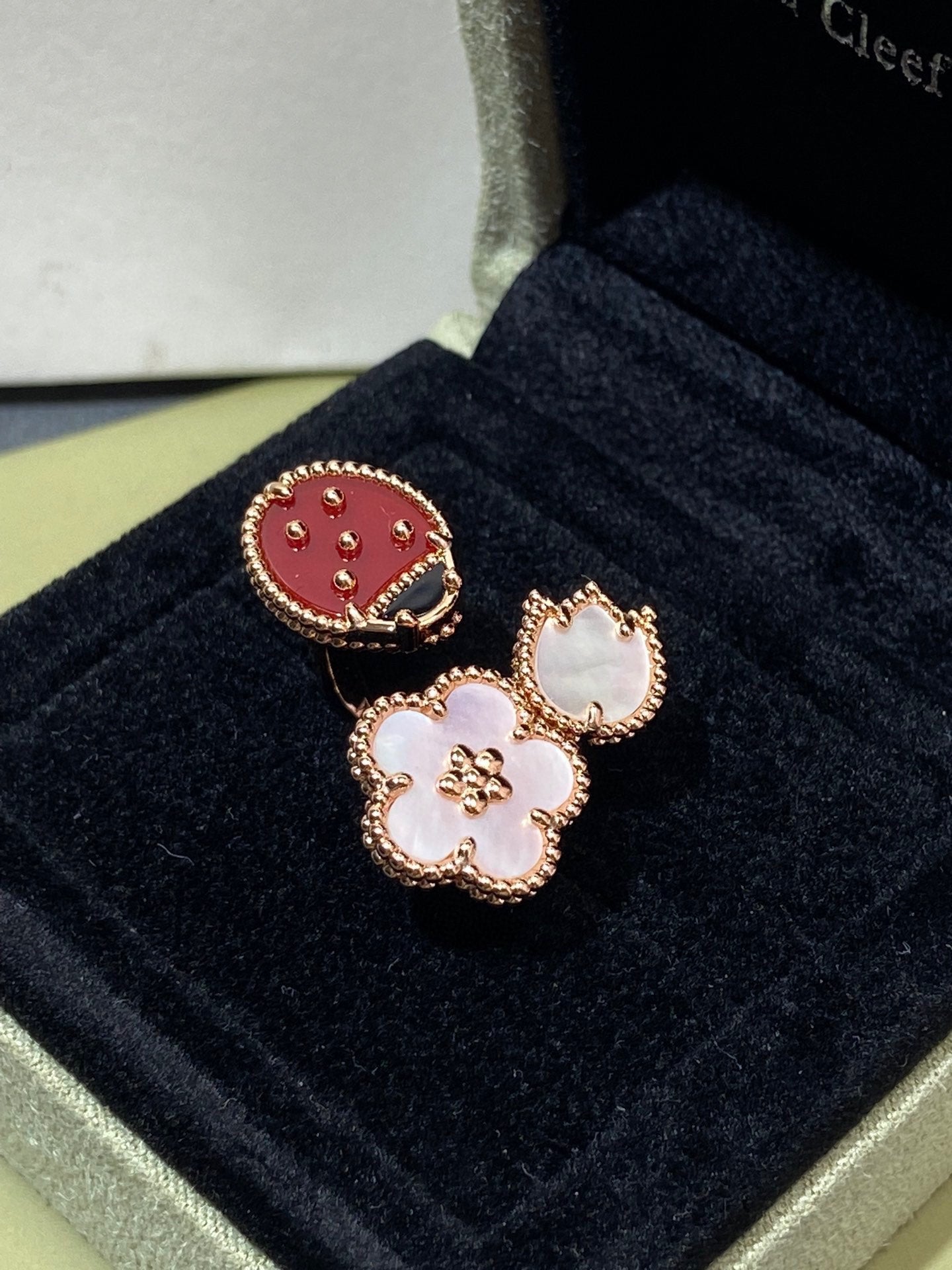 [Am jewelry]LUCKY 3 MOTIF ROSE GOLD RING