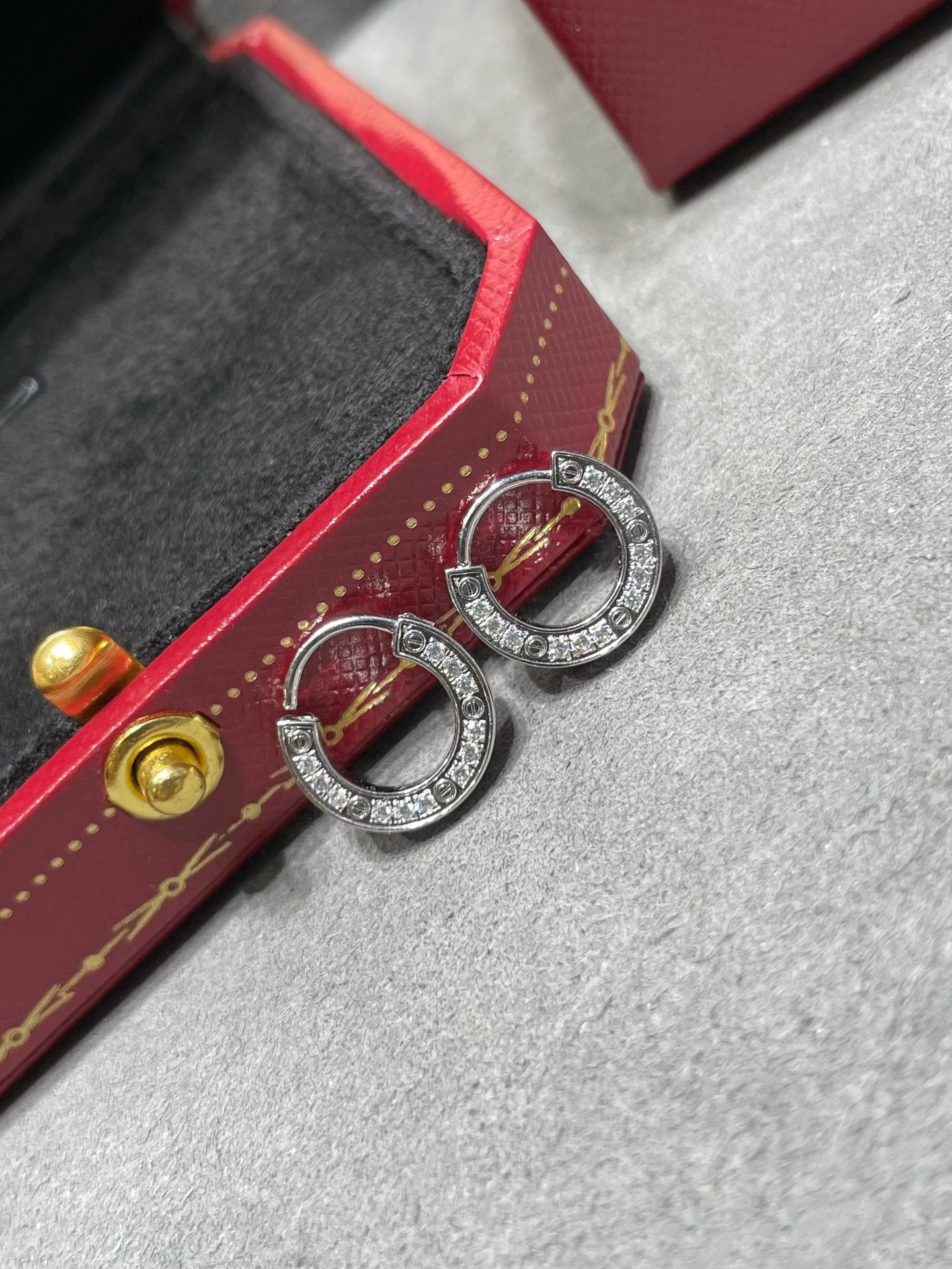 [Am jewelry]LOVE DIAMOND EARRINGS