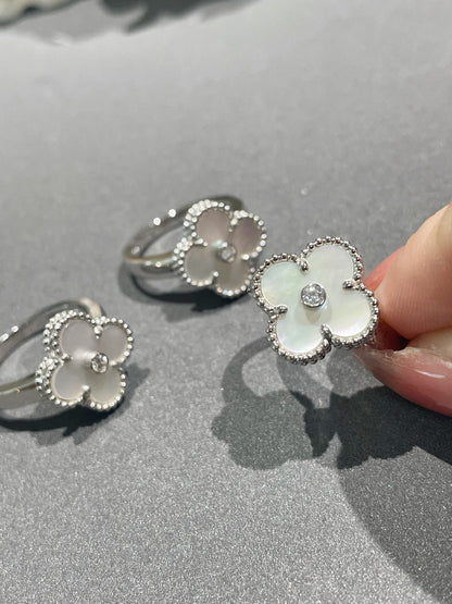 [Am jewelry]CLOVER SILVER MOP DIAMOND RING
