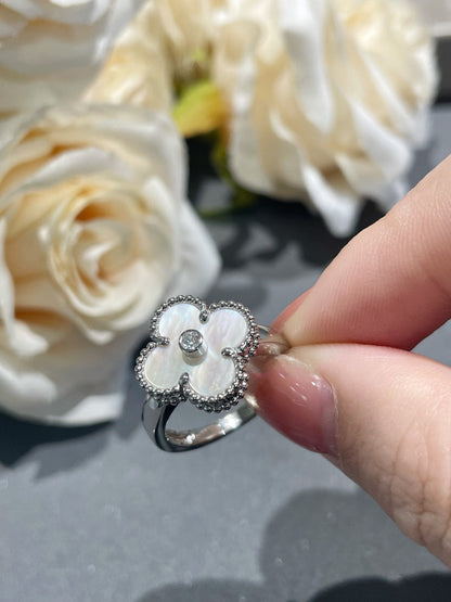 [Am jewelry]CLOVER SILVER MOP DIAMOND RING
