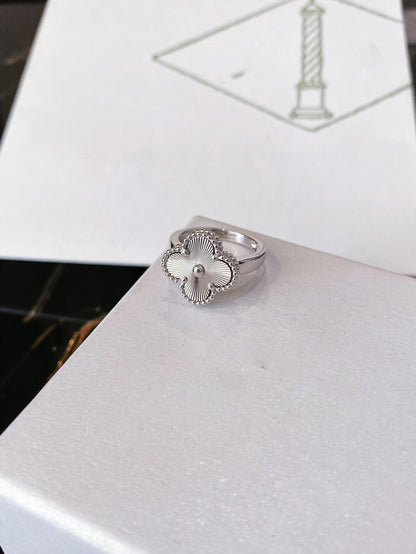 [Am jewelry]CLOVER SILVER RING