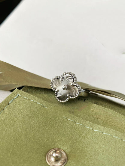 [Am jewelry]CLOVER SILVER RING