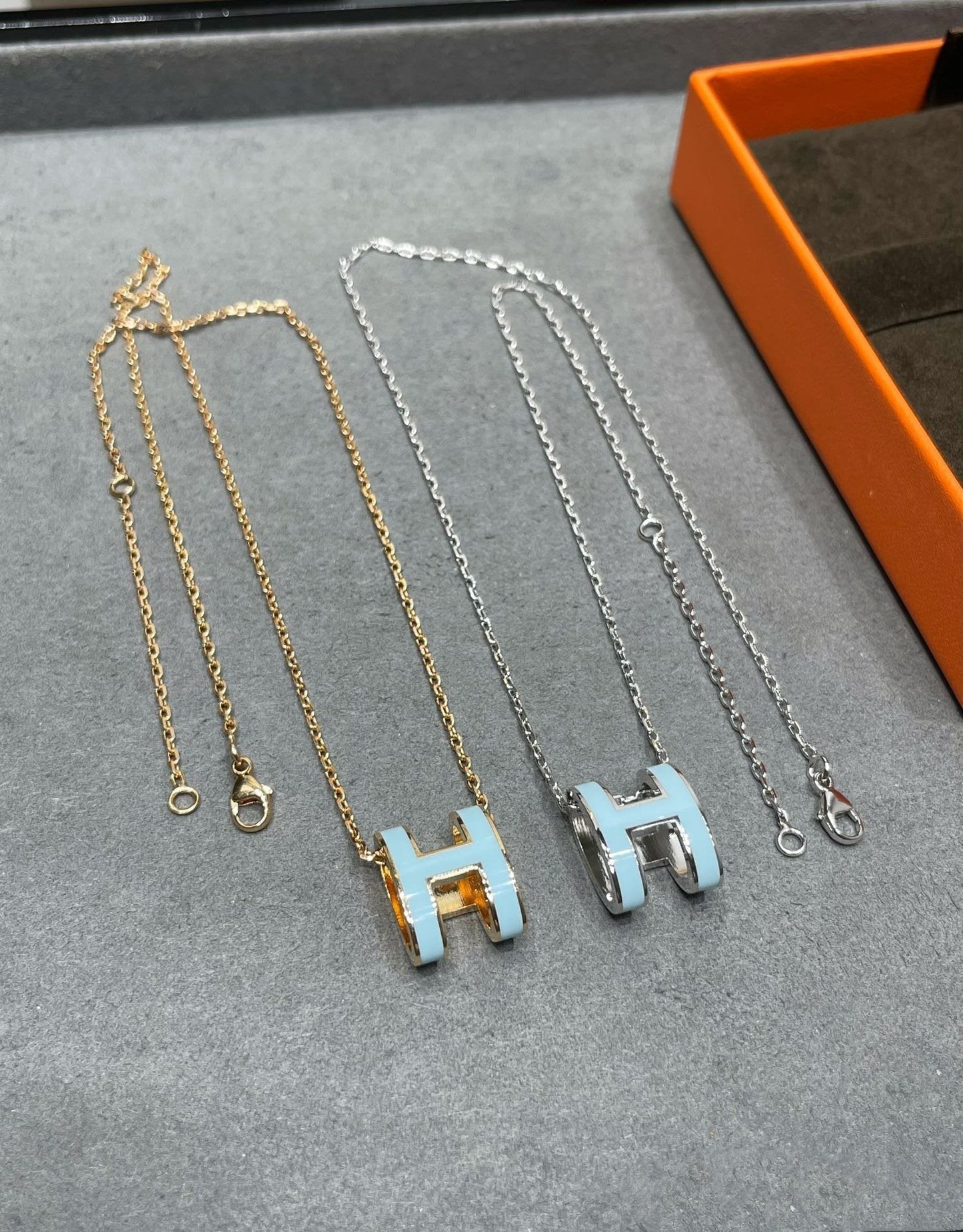 [Am jewelry]POP H SKY BLUE NECKLACE