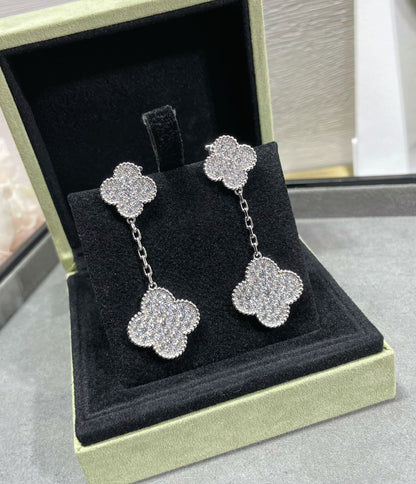 [Am jewelry]CLOVER 2 MOTIFS DIAMOND PAVED SILVER EARRINGS