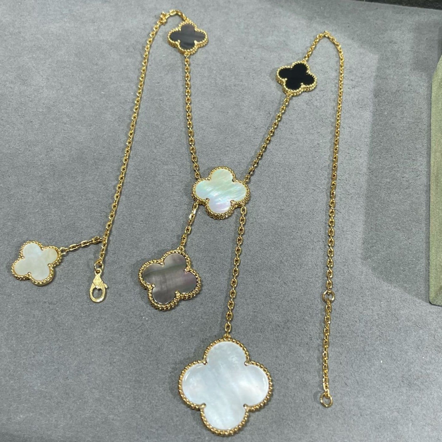[Am jewelry]CLOVER 6 MOTIF MOP ONYX GOLD NECKLACE