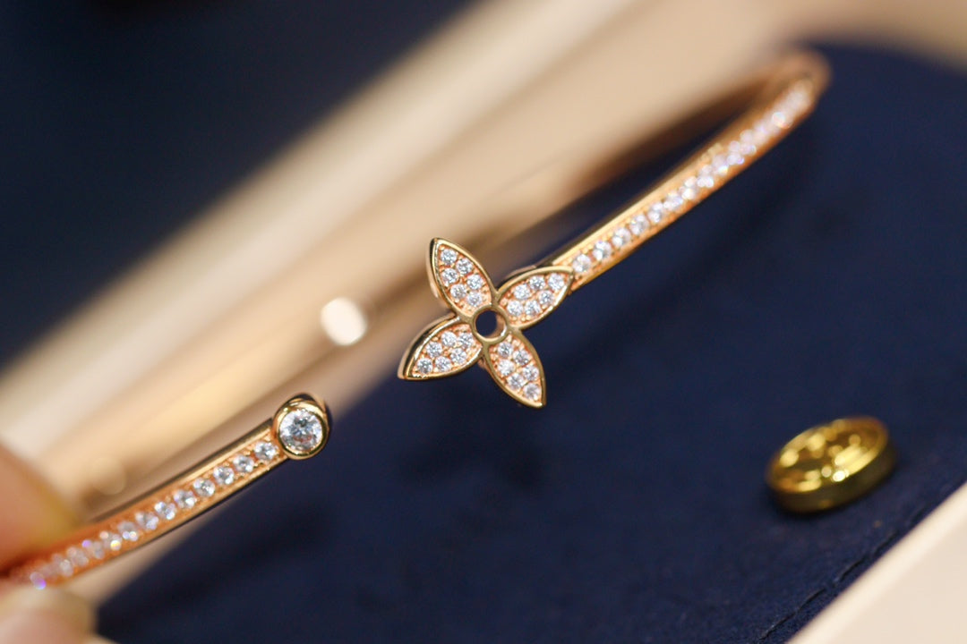 [Am jewelry]IDYLLE PINK GOLD OPEN BRACELET DIAMOND PAVED