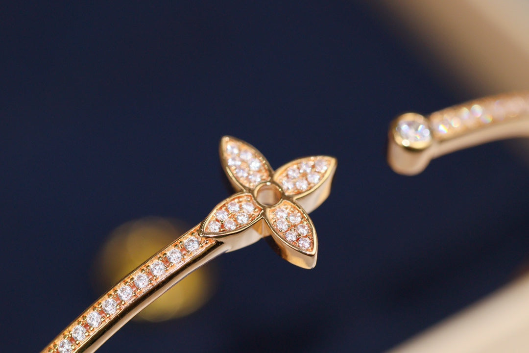 [Am jewelry]IDYLLE PINK GOLD OPEN BRACELET DIAMOND PAVED
