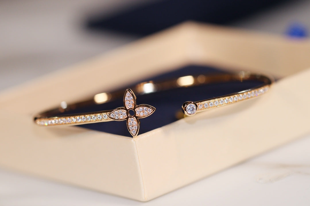 [Am jewelry]IDYLLE GOLD OPEN BRACELET DIAMOND PAVED