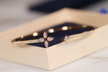 [Am jewelry]IDYLLE GOLD OPEN BRACELET DIAMOND PAVED