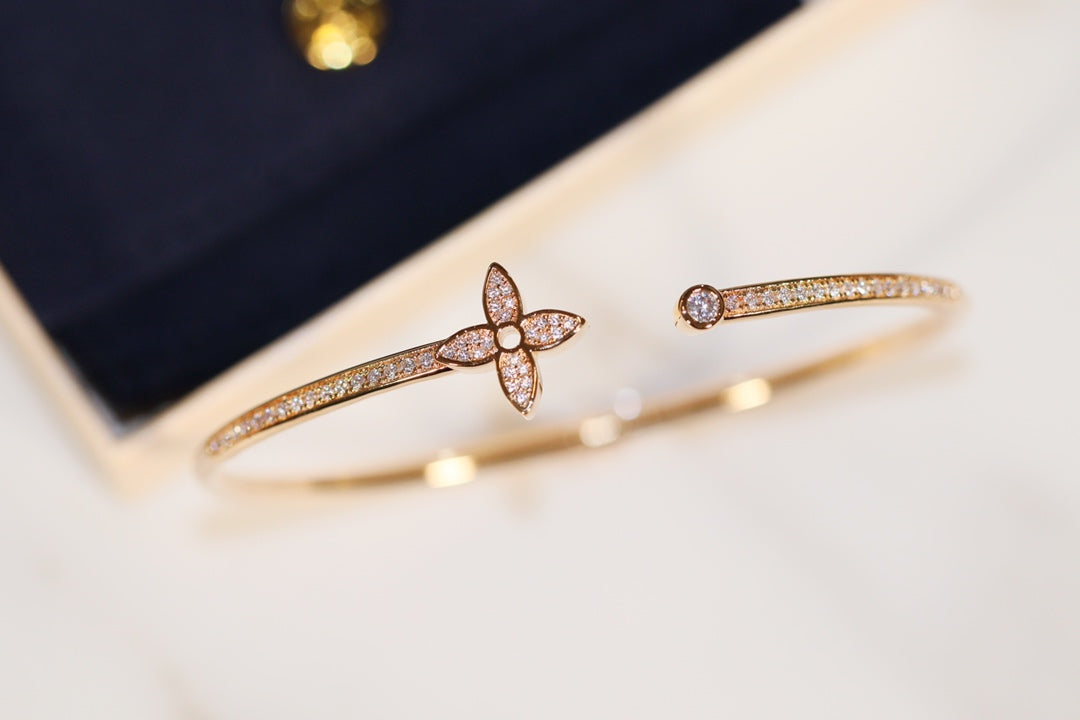 [Am jewelry]IDYLLE GOLD OPEN BRACELET DIAMOND PAVED