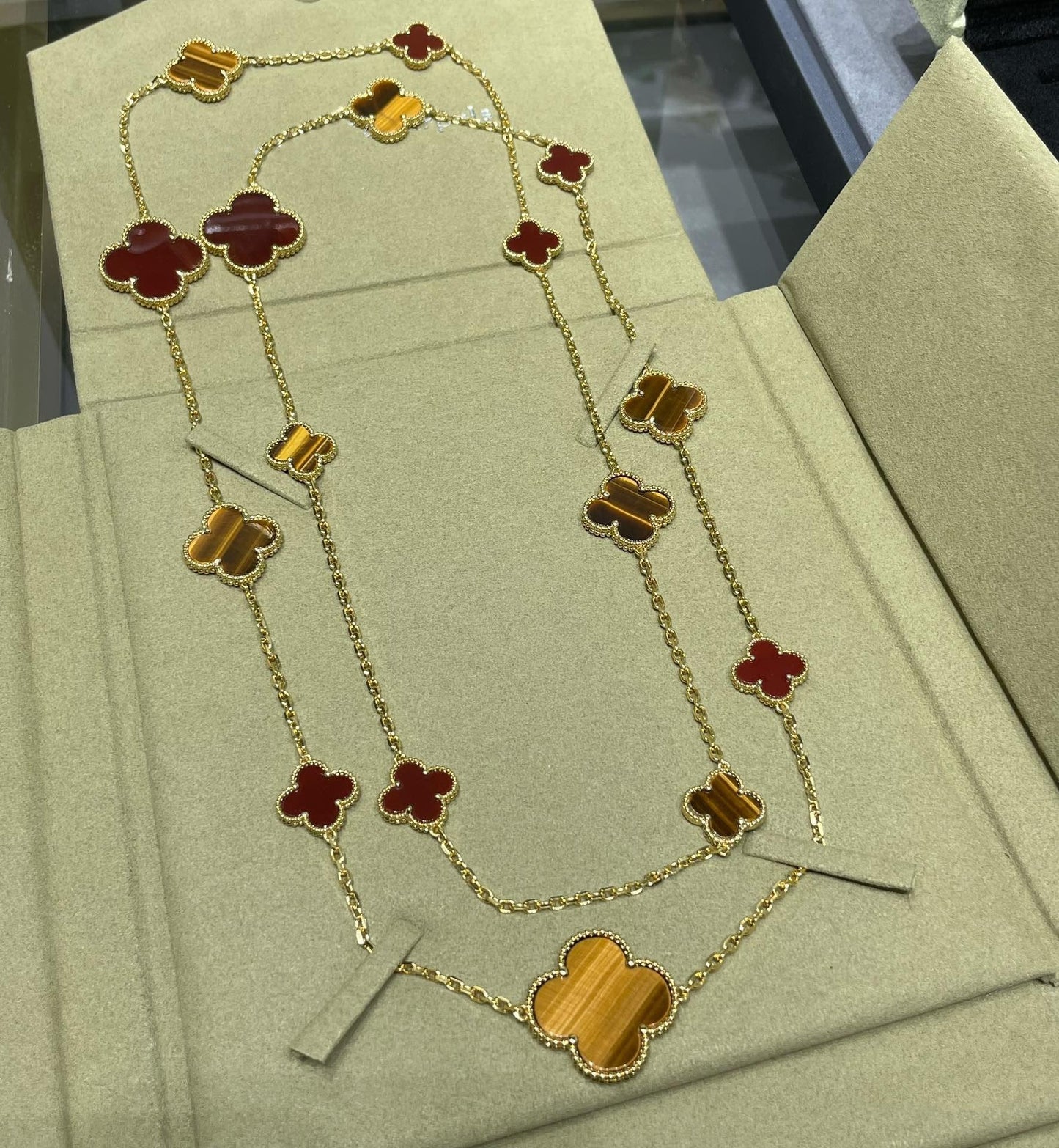 [Am jewelry]CLOVER 16 MOTIF CARNELIAN TIGER EYE ROSE GOLD NECKLACE