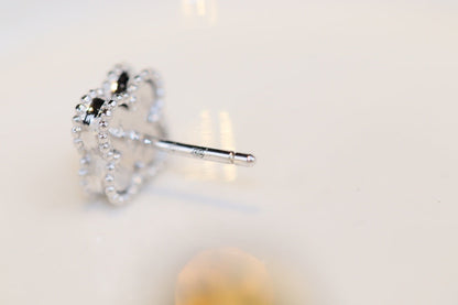 [Am jewelry]CLOVER MINI TURQUOISE SILVER STUD EARRINGS
